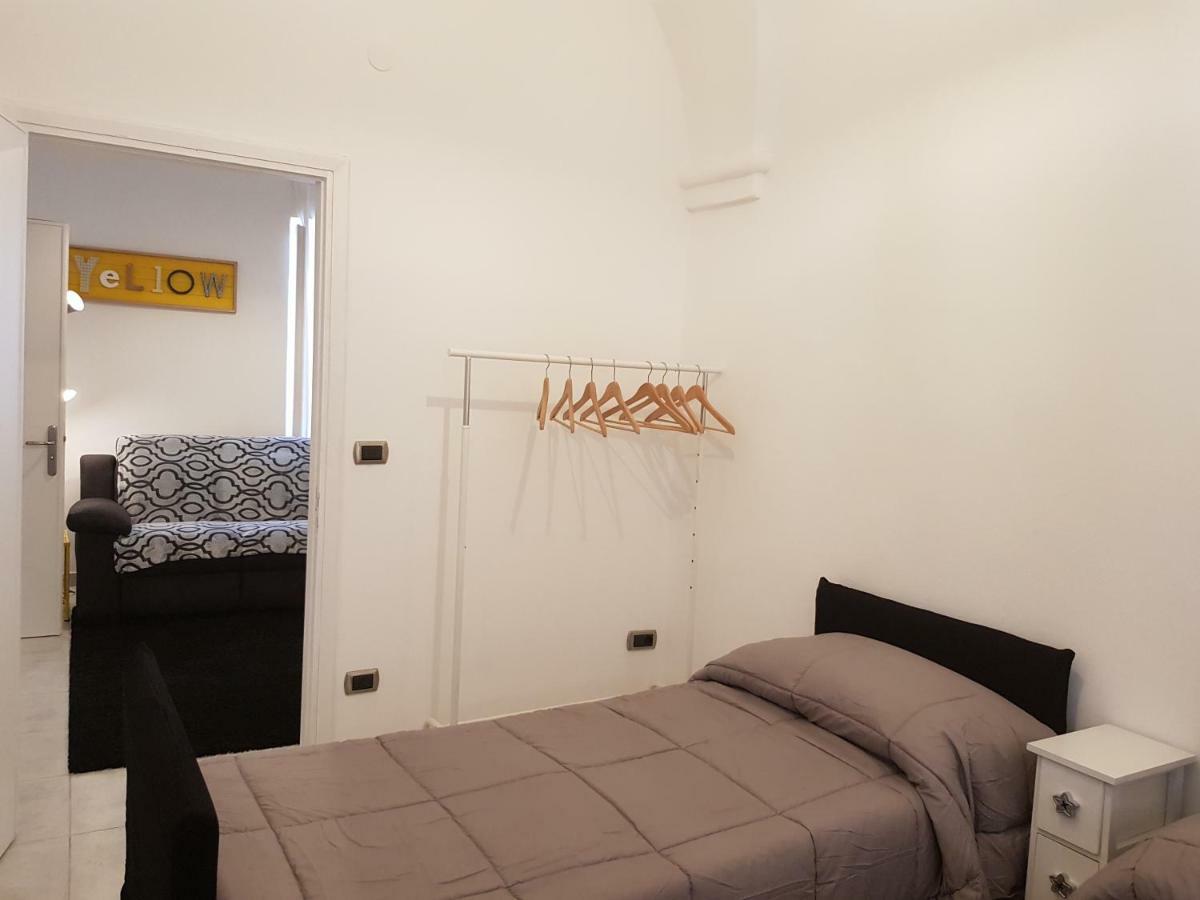 Modern Flat With Panoramic Terrace In Zuccarello Lägenhet Exteriör bild